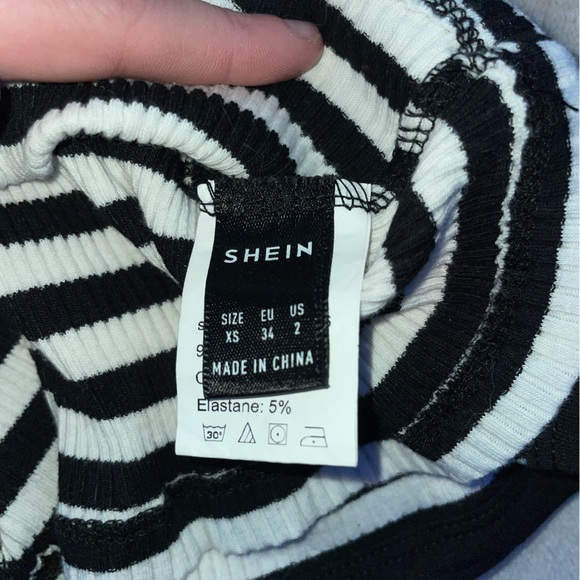 shein crop top - Picture 2 of 3
